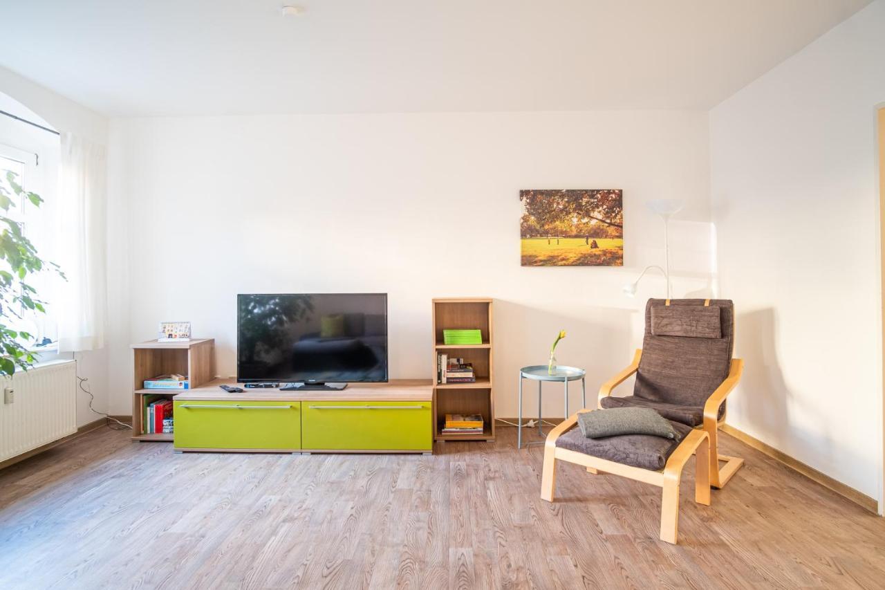 Helle Ferienwohnung Im Hinterhof ドレスデン エクステリア 写真