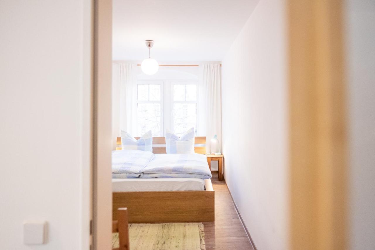 Helle Ferienwohnung Im Hinterhof ドレスデン エクステリア 写真